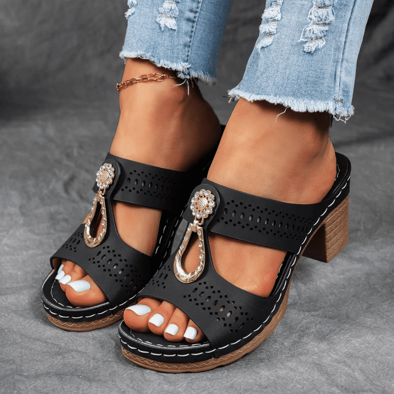 BelleLuxe Sandals – Elegance Without Foot Pain
